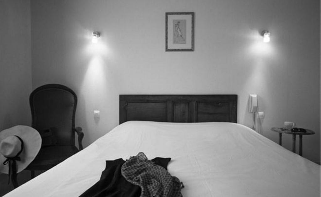 Hotel-Restaurant De L'Abbaye Plancoët Habitación foto
