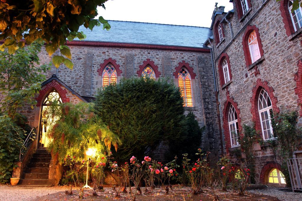 Hotel-Restaurant De L'Abbaye Plancoët Exterior foto